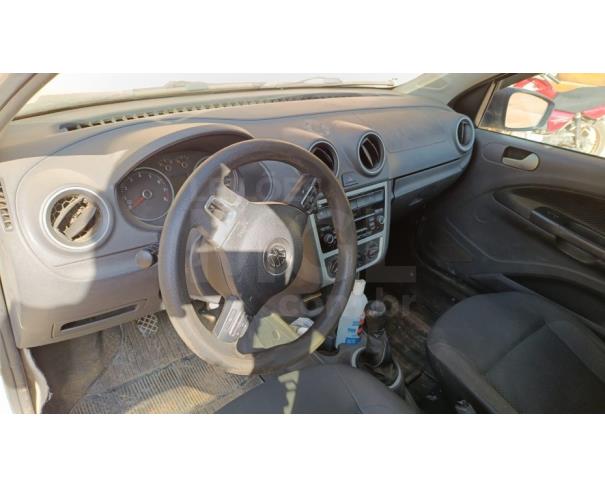 Foto de IÚNA/ES - CARRO - VW Voyage TrendLine, 2015/2015
