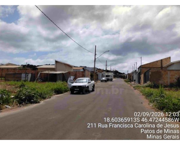 Foto de PATOS DE MINAS/MG - Lote urbano com área de 4.076,74 m², localizado na Rua Luiz de Santa Teresinha, bairro Morada da Serra 