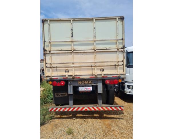 Foto de ARAXÁ/MG - Caminhão IVECO Stralishd 570S42TN - 2007/2008 - CIRCULÁVEL