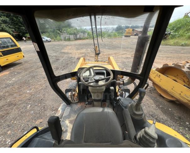 Foto de CLÁUDIO/MG- Retroescavadeira Randon, modelo RK 406, 4x4