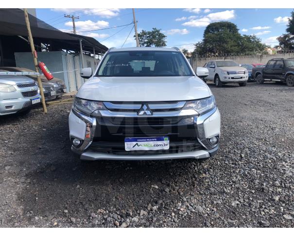Foto de LOTE 004- MITSUBISHI MMC/OUTLANDER 3.0 GT ANO 2017/2018 JB22551