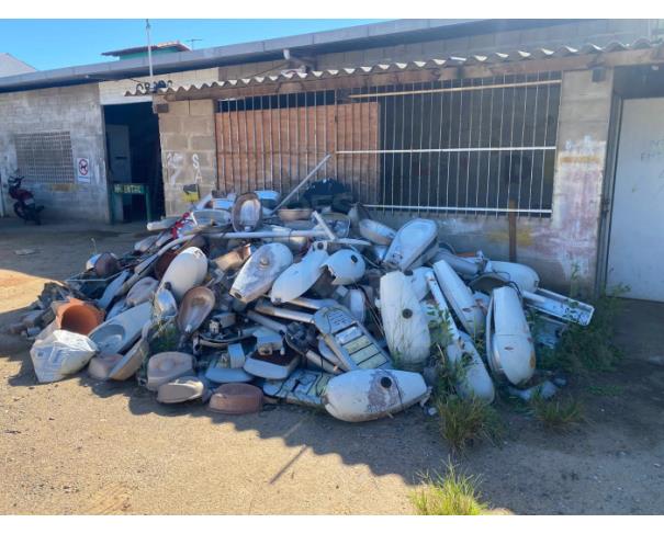 Foto de ANCHIETA/ES - Sucata de material elétrico 