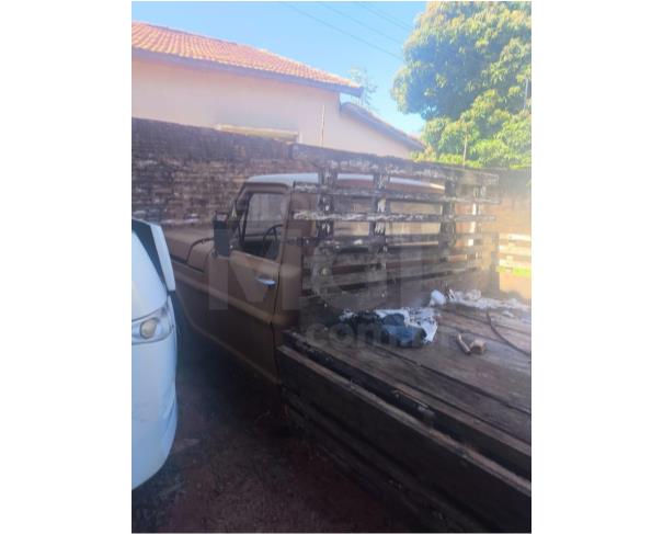 Foto de GUARANTÃ/SP - Carga Caminhão Ford F200, 1980/1980, DIESEL 