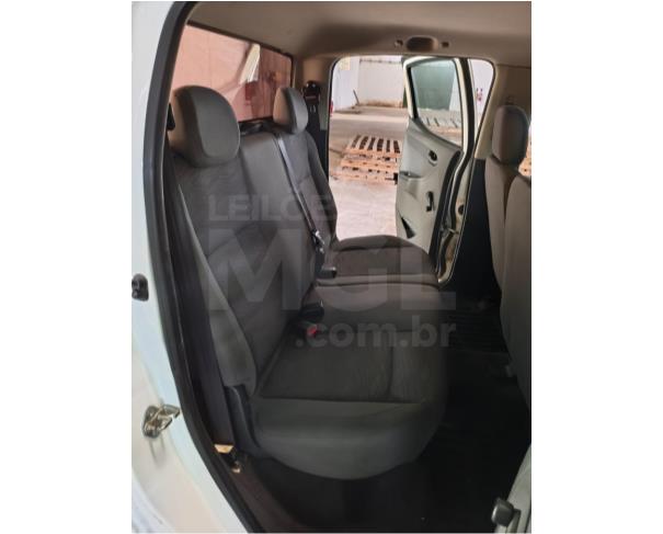 Foto de MACEIÓ/AL - Caminhonete CHEVROLET S10 LS DD4, 2013/2014, DIESEL, BRANCA 