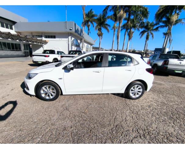 Foto de ITAÚNA/MG- CHEVROLET ONIX HATCH LT 1.0 12V FLEX 5P MEC 2022/2023  PA13291