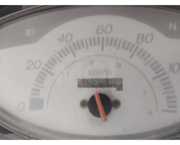 Foto de ARAXÁ/MG - Motocicleta HONDA C100 Biz - 2003/2003 - CIRCULÁVEL
