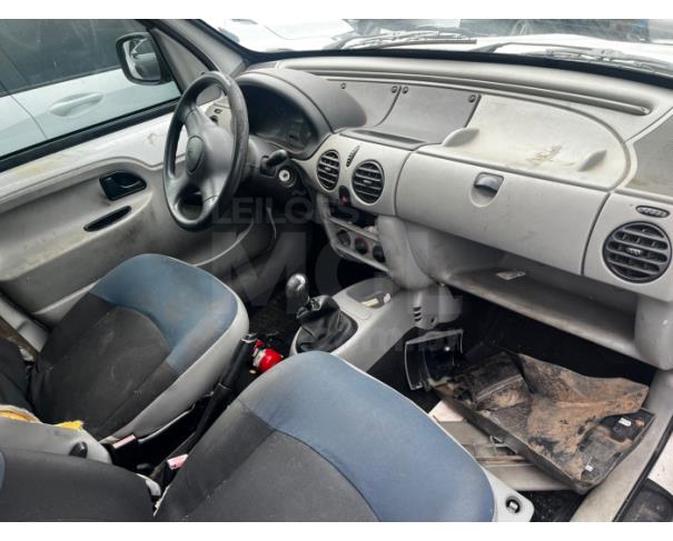 Foto de ITAÚNA/MG- RENAULT KGOO EXPRESS 1.6 2011/2012- PA12831