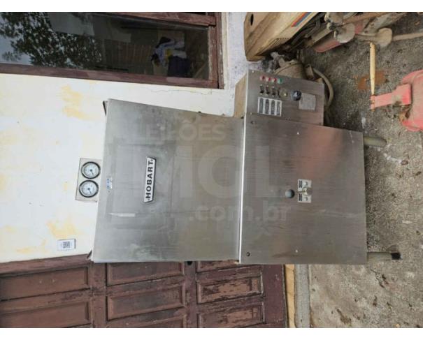 Foto de ARARANGUÁ/SC - LOTE DE EQUIPAMENTOS OPERACIONAIS, ELETRODOMÉSTICOS E MOBILIÁRIO