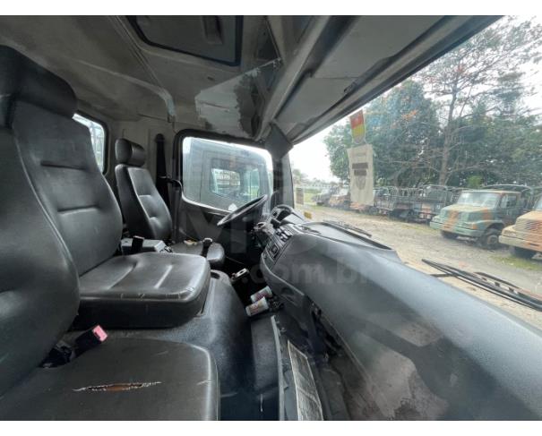Foto de RIO DE JANEIRO/RJ - VTNE CAMINHÃO EMP GE ATEGO 1725/42 5T 4X4 MERCEDES-BENZ