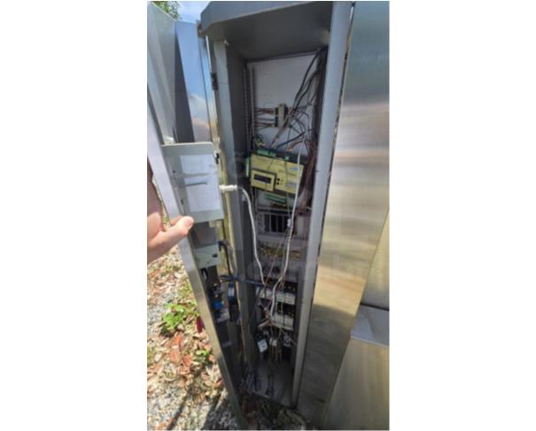 Foto de COCALZINHO DE GOIÁS/GO - Lote composto por 05 autoclaves em INOX Universal.