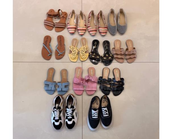 Foto de ITAÚNA/MG - LOTE COM 13 PARES NUMERAÇÃO VARIADA
