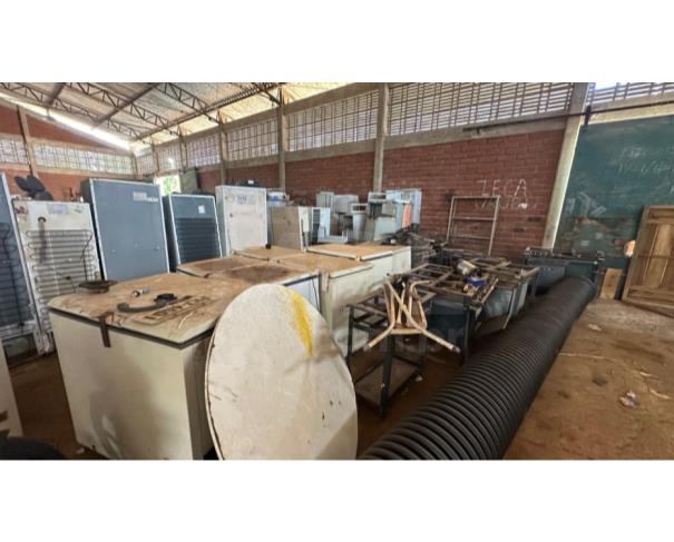 Foto de VALENÇA/BA – Sucata Ferrosa Diversas (Fogões, geladeiras, armários de ferro, diversos mecânica, ventiladores, monitores, CPU’s, macas dentre outros)