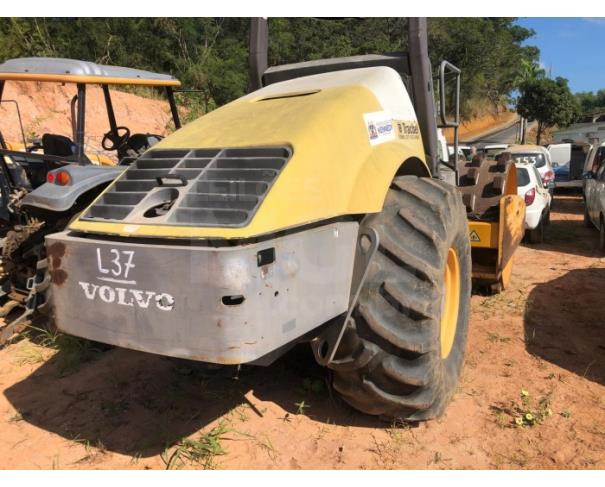 Foto de PRESIDENTE KENNEDY/ES - Rolo compactador volvo, SD105F