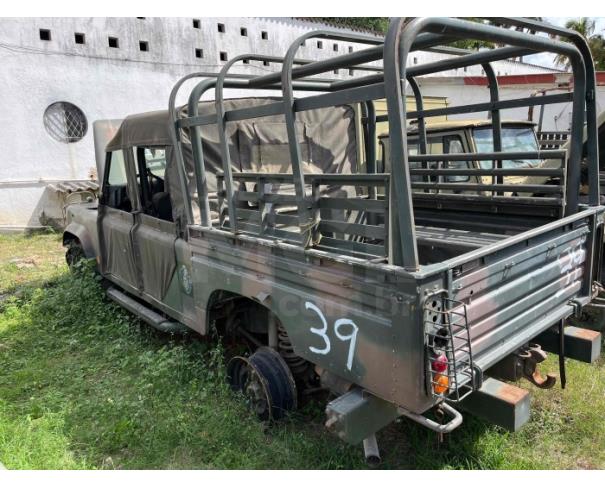 Foto de RIO DE JANEIRO/RJ- VTNE PICAPE EMP GE DEFENDER 130 3/4T 4X4 LAND ROVER 2005