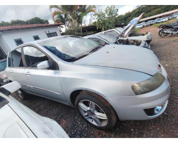 Foto de ARAXÁ/MG - FIAT Stilo Sporting Flex - 2009/2010 - CIRCULÁVEL
