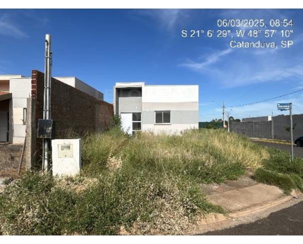 Foto de CATANDUVA/SP — Predio 2 quartos (F1787701619770)