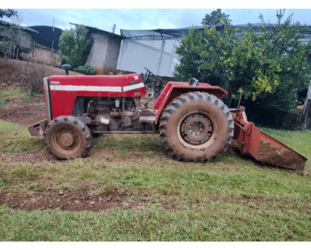 Foto de VIDEIRA/SC - Trator agrícola, modelo mf 50x marca massey Ferguson