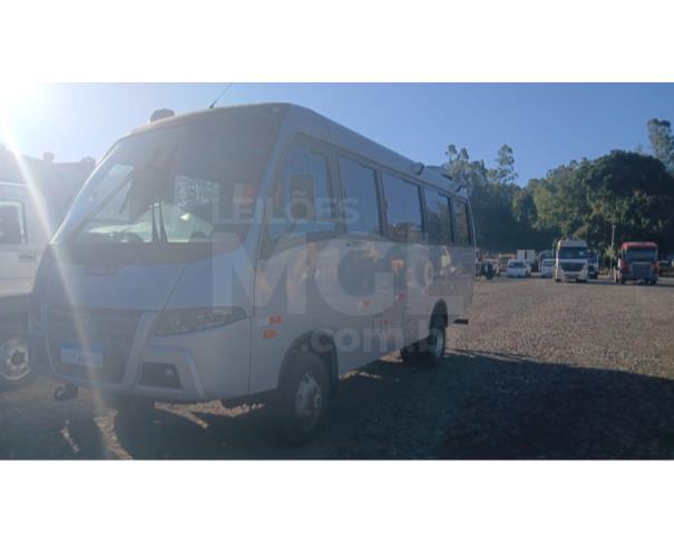 Foto de ITAÚNA/MG- MICRO-ONIBUS MARCOPOLO VOLARE V8L 4X4  ON 2023/2024- PA13374
