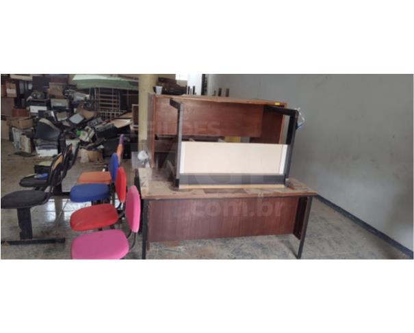 Foto de IGUATAMA/MG - Materiais diversos.