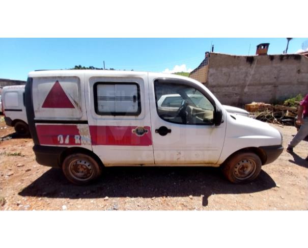 Foto de ITANHANDU/MG- Especial Caminhonete Fiat Doblo Rontam Ambulância- 2008/2008