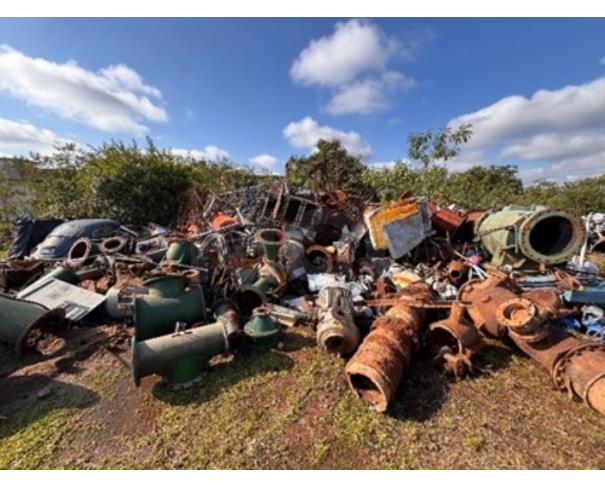 Foto de NOVO HAMBURGO/RS - Equipamentos de metais, bombas dosadoras, motobombas, armários de vestiários e etc