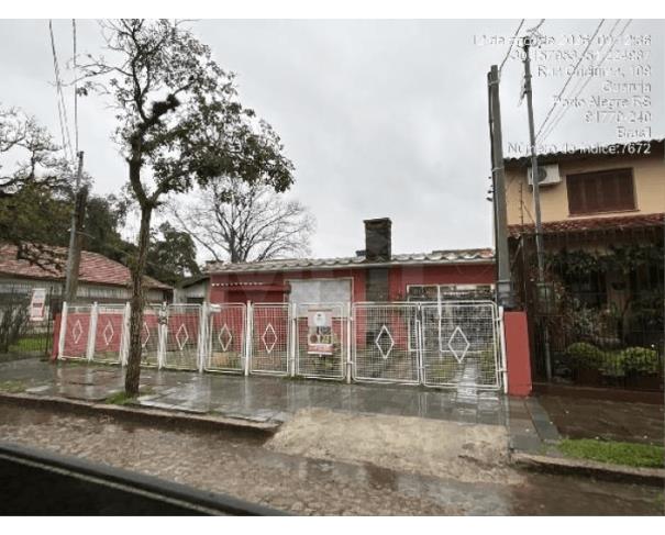 Foto de PORTO ALEGRE/RS — Casa com 1403m², 3 quartos, 2 Vagas na Garagem (F8444431098337)
