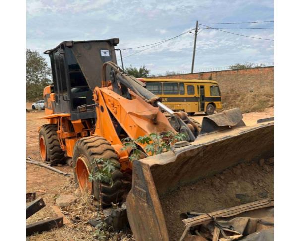 Foto de SÃO JOÃO DA PONTE/MG - Pá carregadeira 940 C Caterpillar