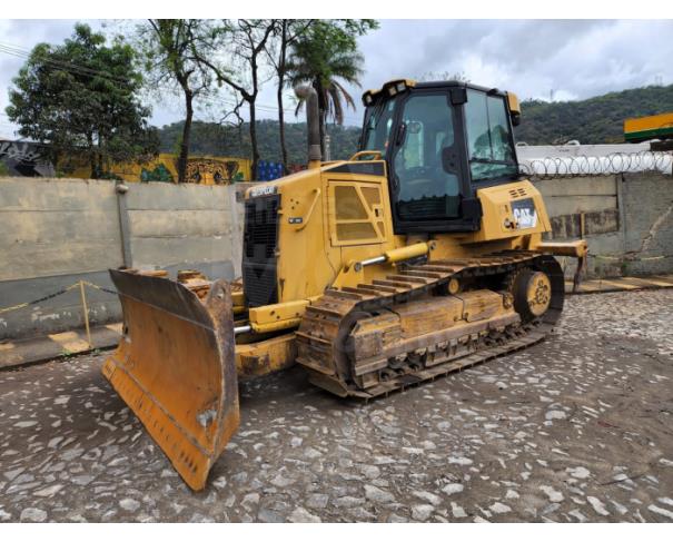 Foto de TRATOR DE ESTEIRAS CATERPILLAR  D6K ANO 2011  HORÍMETRO 7.560