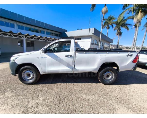 Foto de ITAÚNA/MG- TOYOTA HILUX CSLSTM4F4 CABINE SIMPLES 2021/2022- PA13314