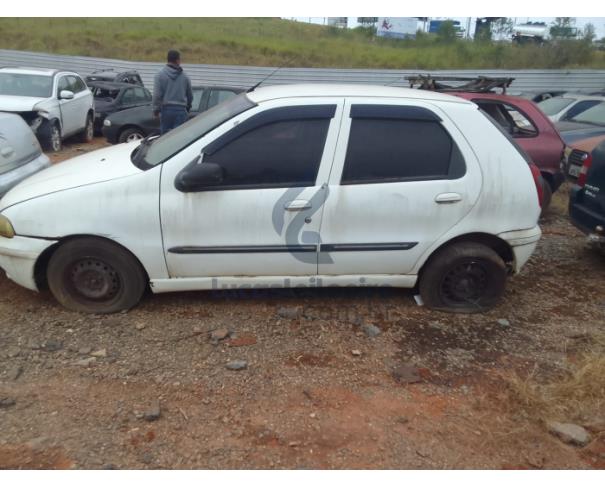 Foto de POUSO ALEGRE/MG - SUCATA - FIAT PALIO ELX - 2000/2000
