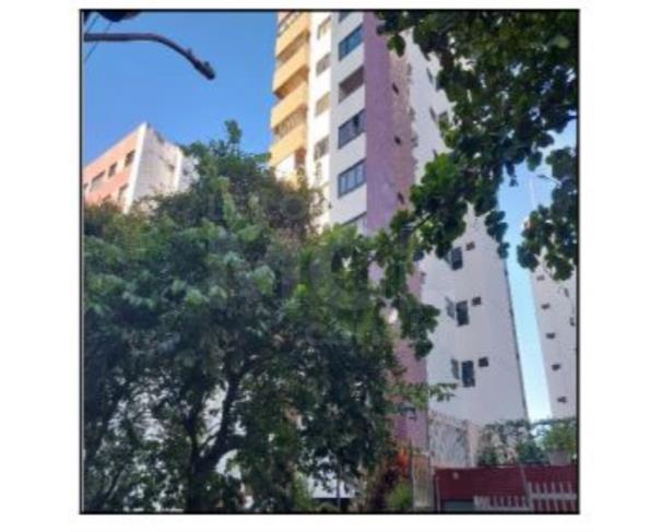 Foto de SALVADOR/BA — Apartamento com 2 vagas na garagem no bairro Pituba