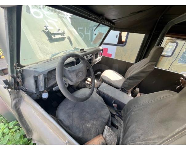 Foto de RIO DE JANEIRO/RJ- VTNE PICAPE EMP GE DEFENDER 130 3/4T 4X4 LAND ROVER 2005