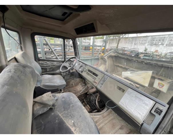 Foto de RIO DE JANEIRO/RJ-  VTNE CAMINHÃO EMP GE LA1418/51 5T 4X4 MERCEDES-BENZ