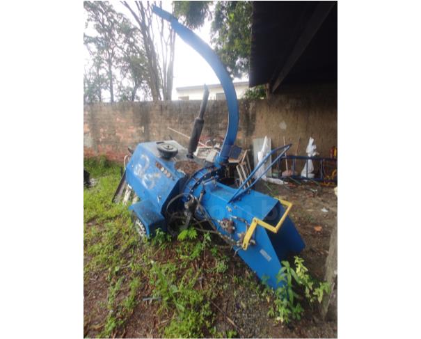 Foto de QUATIGUÁ/PR - Picador de galhos Lippel, modelo PDX170M