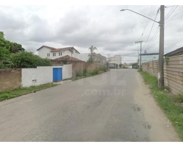 Foto de DIVINÓPOLIS/MG — [Fração ideal de 50% sobre] lote e benfeitorias no Bairro Orion