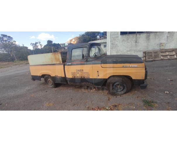 Foto de BELO HORIZONTE\MG- Caminhonete Ford 100