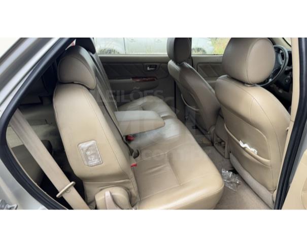 Foto de UBERLÂNDIA/MG - CIRCULÁVEL - I/TOYOTA HILUX SW4 SRV4X4 - 2009/2009