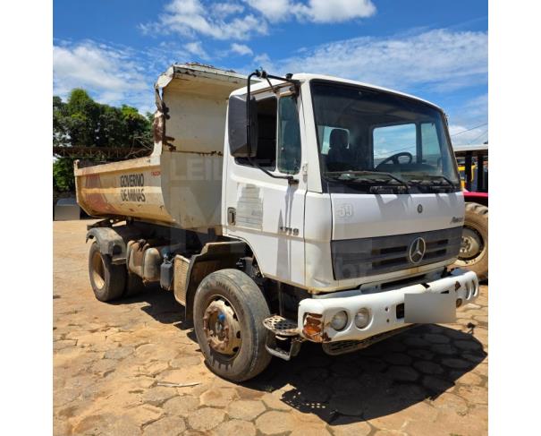 Foto de TUMIRITINGA/MG - Caminhão Mercedes Benz ATRON 1719 K, 2014/2014
