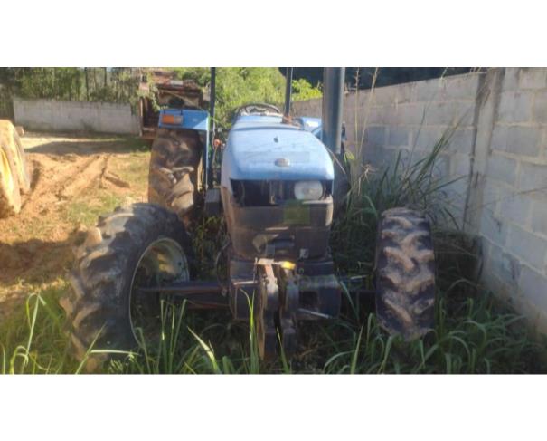 Foto de TUNAS DO PARANÁ/PR -  Trator New Holland, modelo TT4030