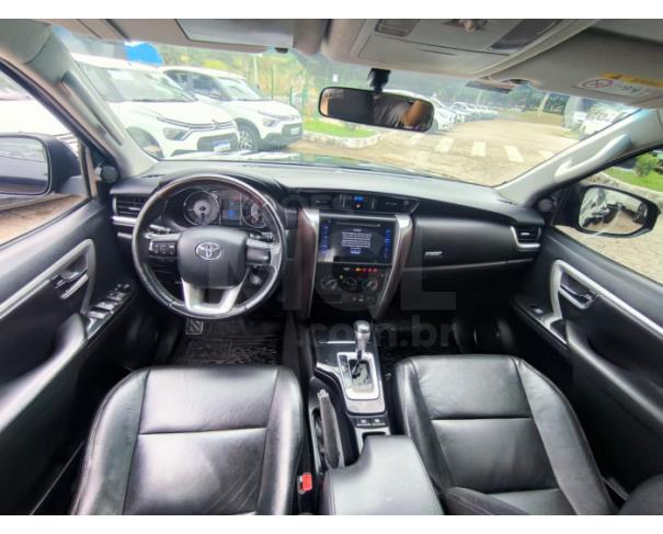 Foto de ITAÚNA/MG- TOYOTA HILUX SW4 SR A2GF 2016/2017 - PA13163