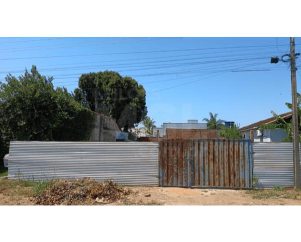 Foto de CEREJEIRAS/RO - Terreno urbano com 447,70 m² no Setor B