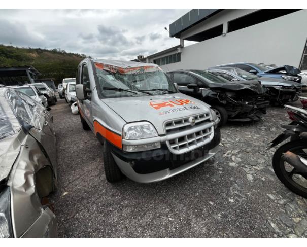 Foto de ITAÚNA/MG- FIAT DOBLO ELX 2005/2006 BAIXADO- PA13525