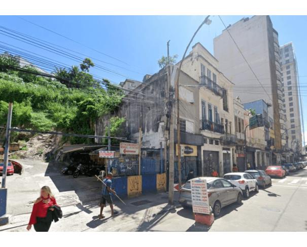 Foto de RIO DE JANEIRO/RJ — Prédio com respectivo terreno no Centro. 