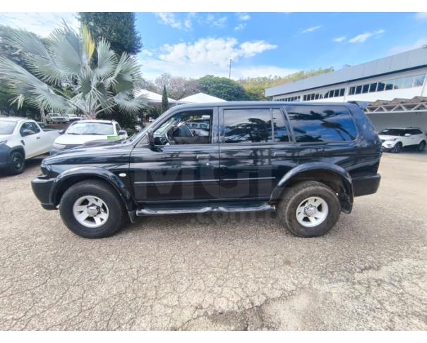 Foto de ITAÚNA/MG- MITSUBISHI PAJERO SPORT  HPE 2.8 4X4 DIESEL AUT. 2004/2005- PA12564