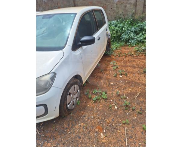 Foto de IRECÊ/BA - CARRO - VW Up Take MCV, 2016/2017