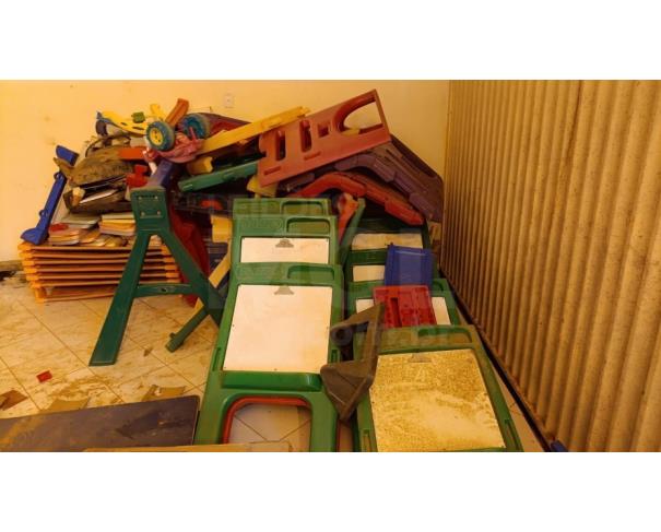 Foto de IÚNA/ES - Plasticos (brinquedos)