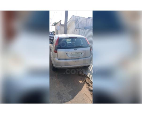 Foto de MUZAMBINHO/MG - FORD FIESTA 1.6 FLEX