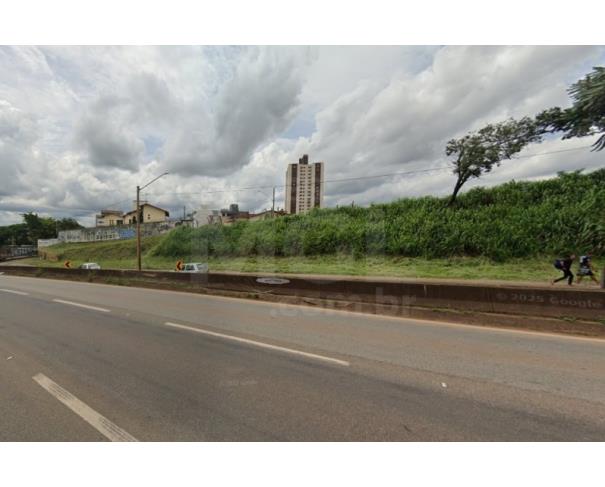 Foto de BETIM/MG - Terreno com a área de 5.661m², às margens da rodovia 381 Fernão Dias