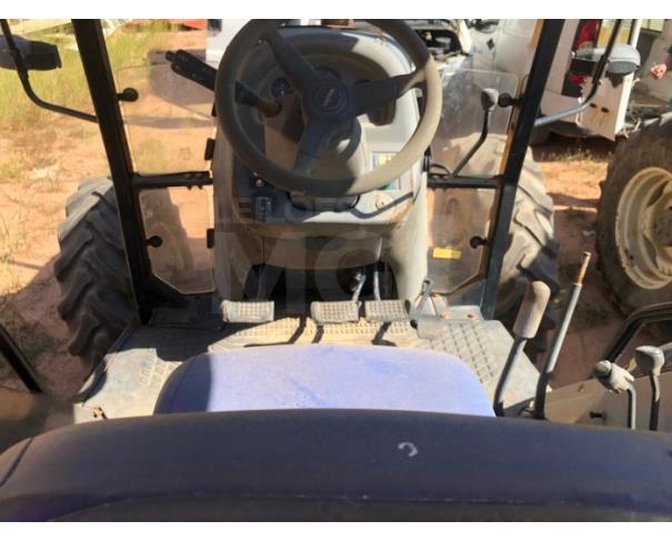 Foto de PRESIDENTE KENNEDY/ES - Trator Valtra BM 125I 4X4, ANO 2009
