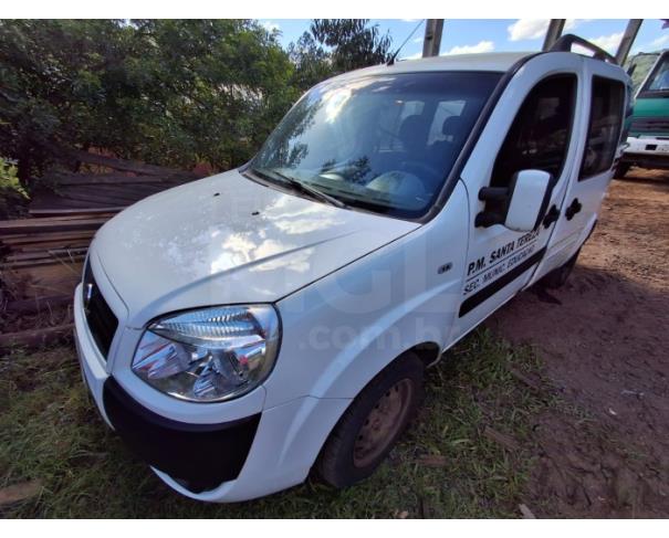 Foto de SANTA TEREZA/RS - CARRO - Fiat Doblo Essence 1.8, 2012/2013
